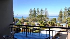Great Views, Ultimate Comfort and Top Location!